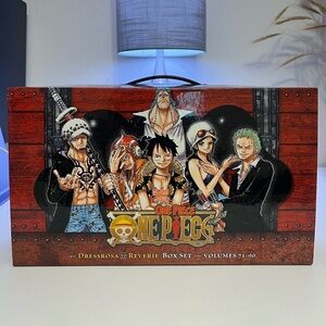 One piece box set volume four, volumes 71 through 90. Excellent new condition.